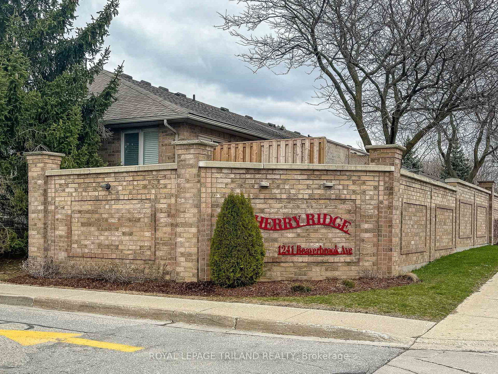1241-beaverbrook-avenue-london-north-ontario-x12184927