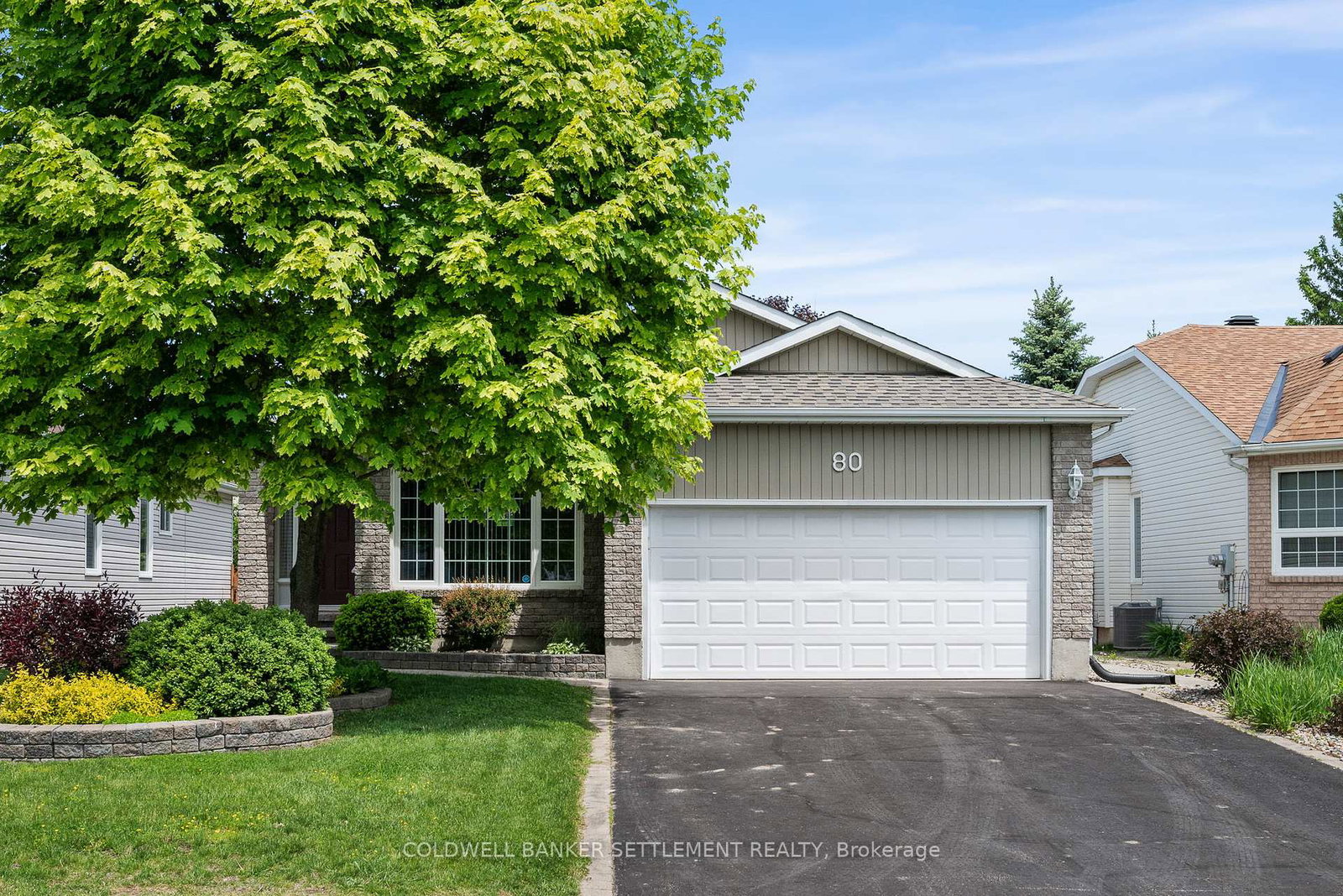 80-decaria-boulevard-perth-ontario-x12184973