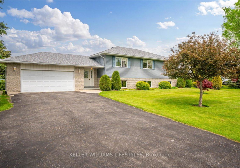 8630-vance-drive-lambton-shores-ontario-x12184985