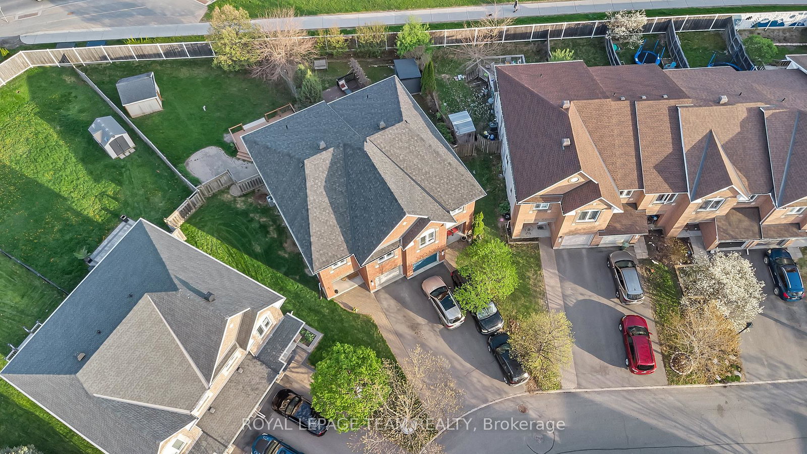 1078-candlewood-street-ottawa-ontario-x12185013