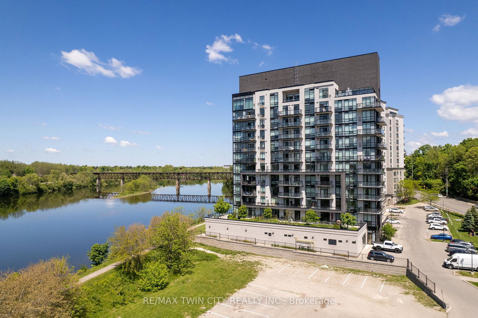 150-water-street-cambridge-ontario-x12185063