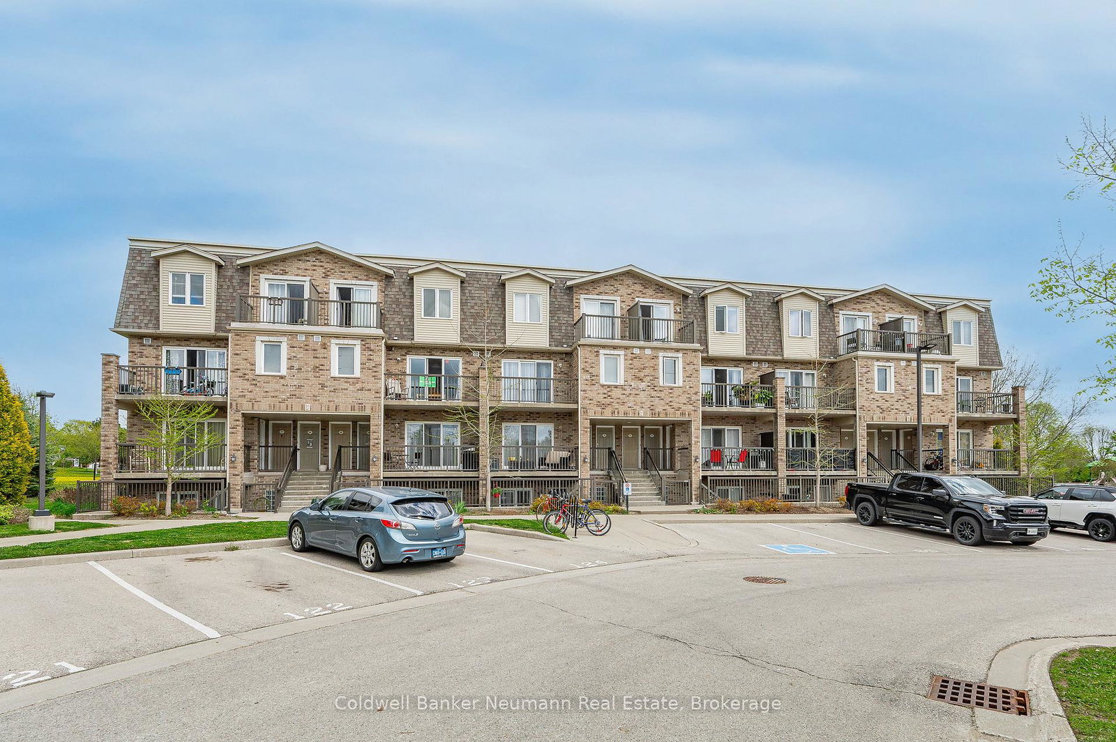 35-mountford-drive-guelph-ontario-x12185135
