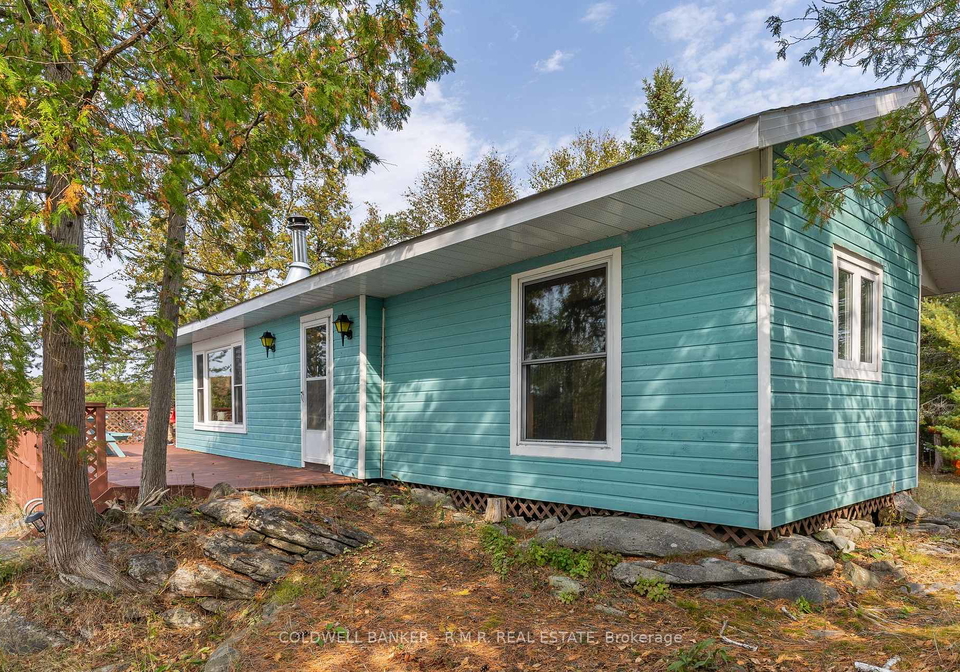 701-island-7-trent-lakes-ontario-x12185408