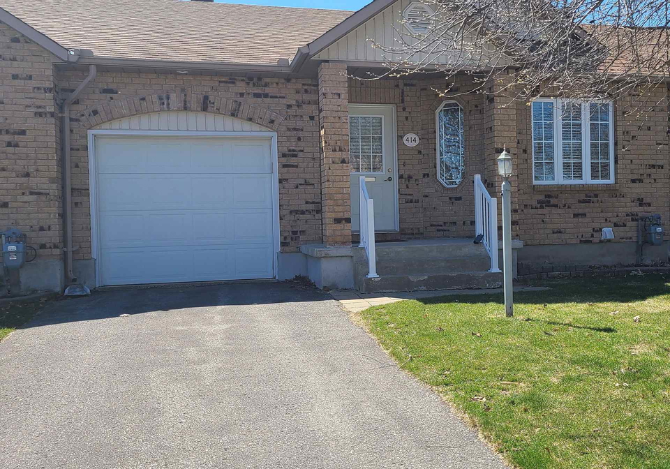 414-flora-street-carleton-place-ontario-x12185412