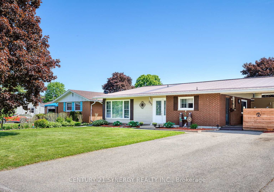 233-allan-street-smiths-falls-ontario-x12185492