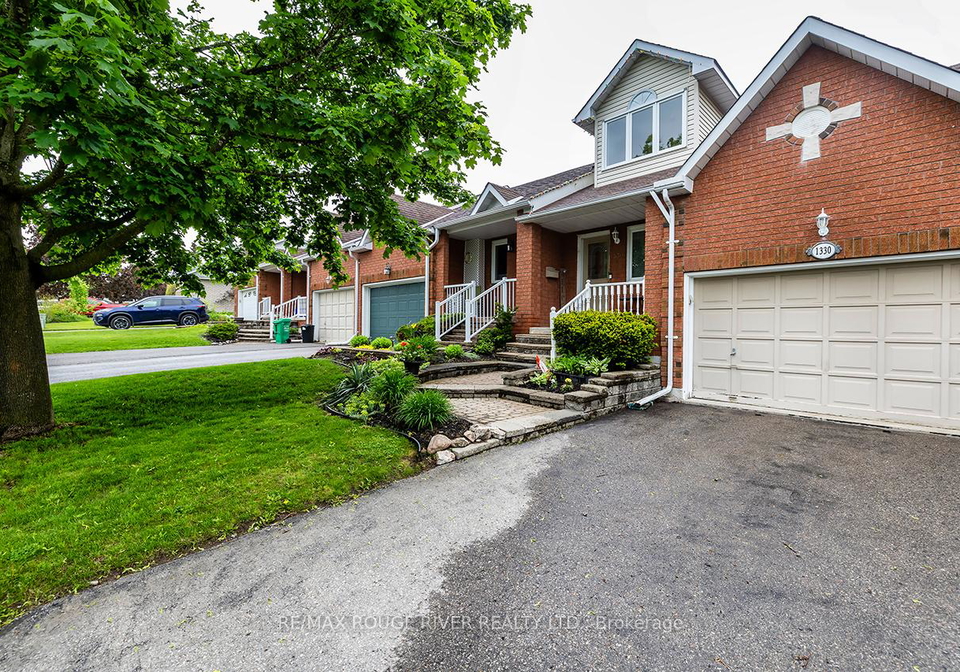1330-eagle-crescent-peterborough-west-ontario-x12185552