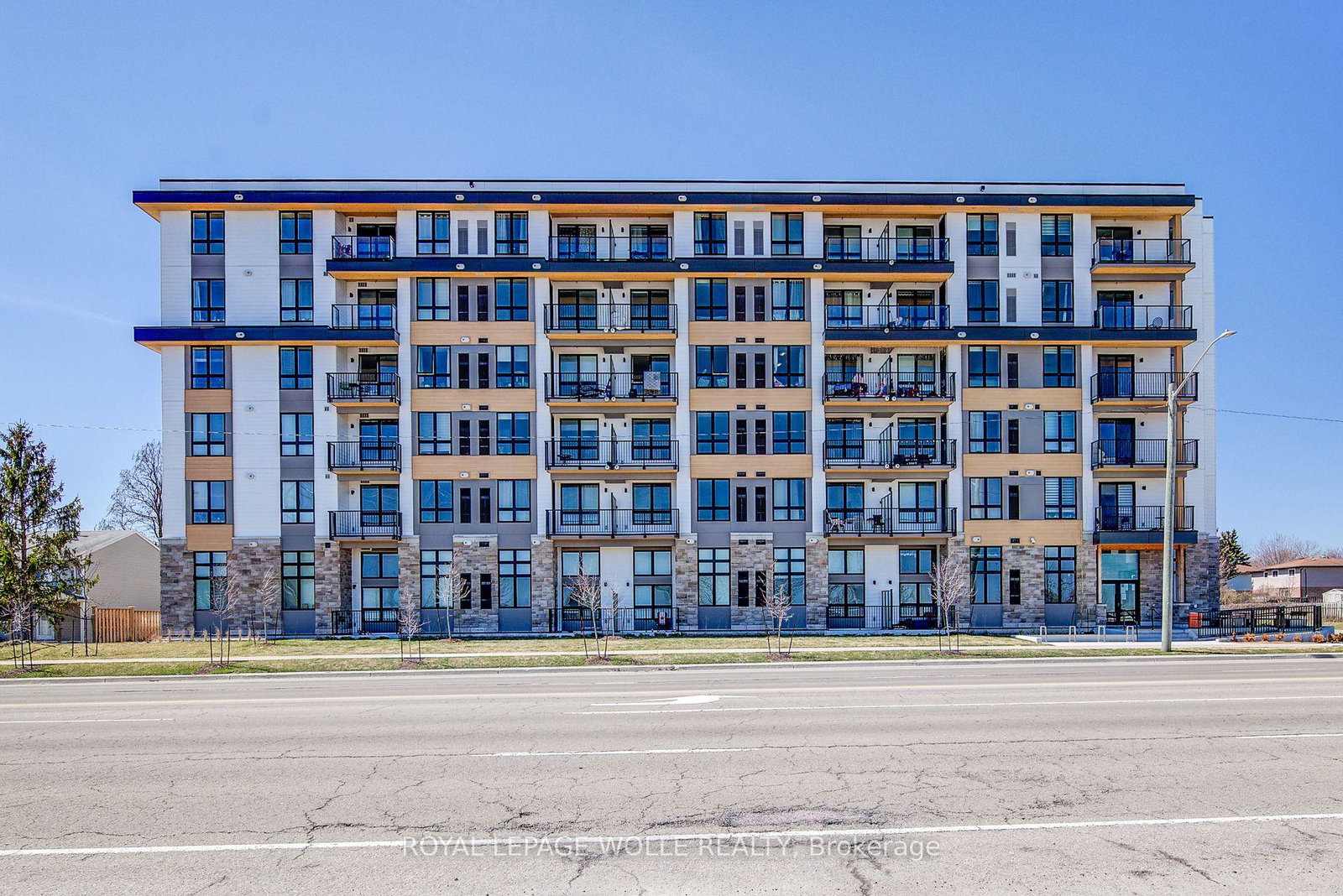 101-golden-eagle-road-waterloo-ontario-x12185579