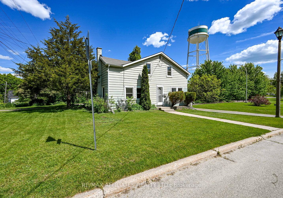 5-strathcona-street-smiths-falls-ontario-x12185587