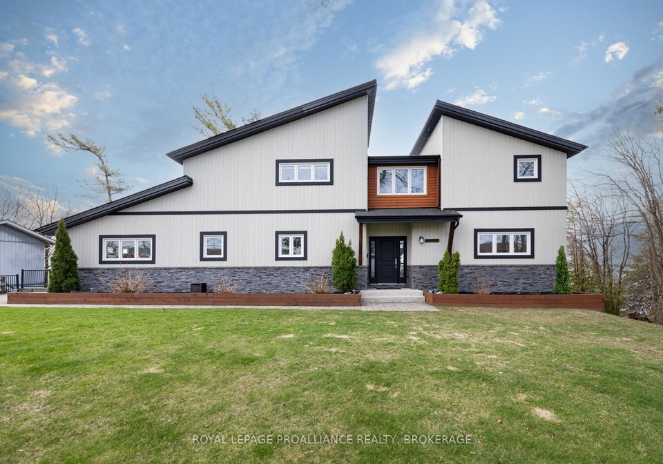4506-bath-road-loyalist-ontario-x12185730