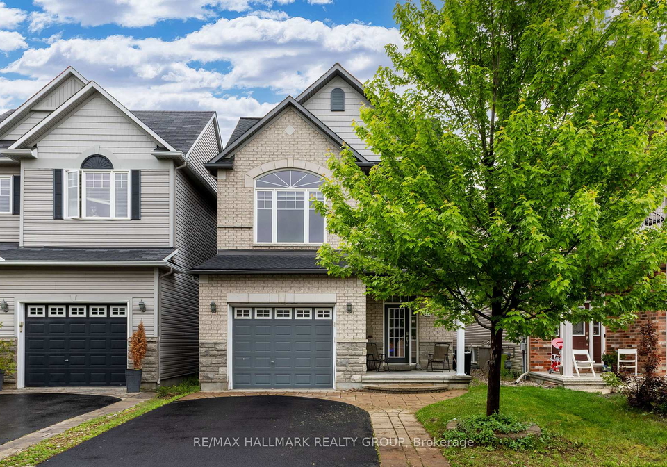 210-broxburn-crescent-ottawa-ontario-x12185840