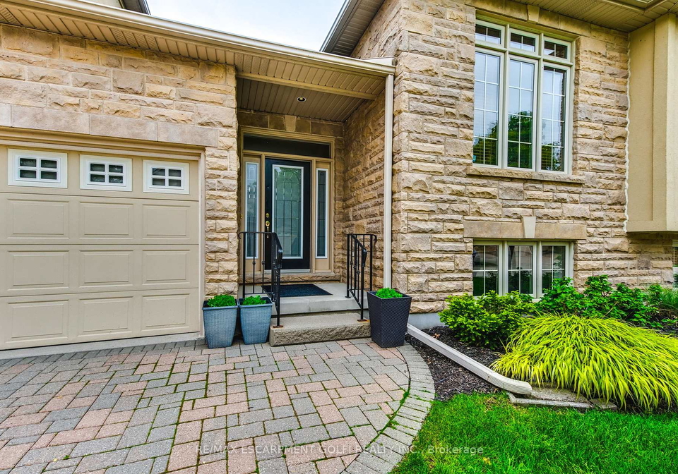 35-scullers-way-st-catharines-ontario-x12185850