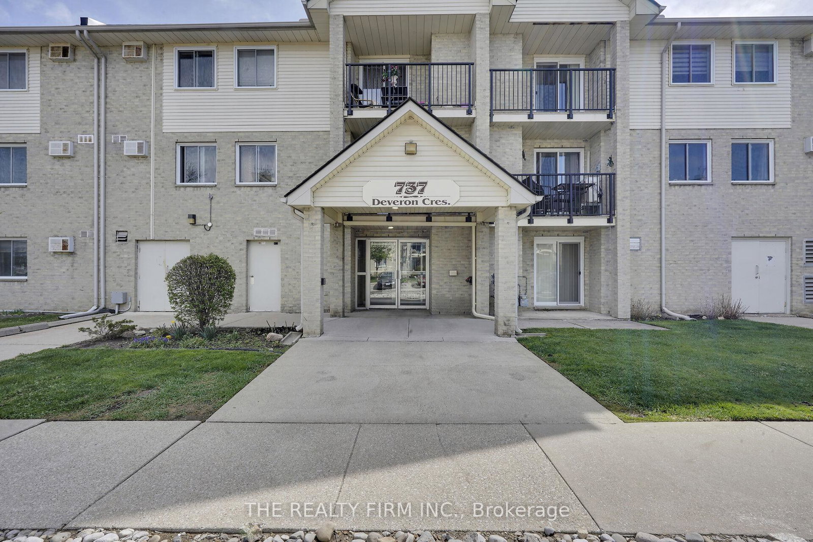 737-deveron-crescent-london-south-ontario-x12186008