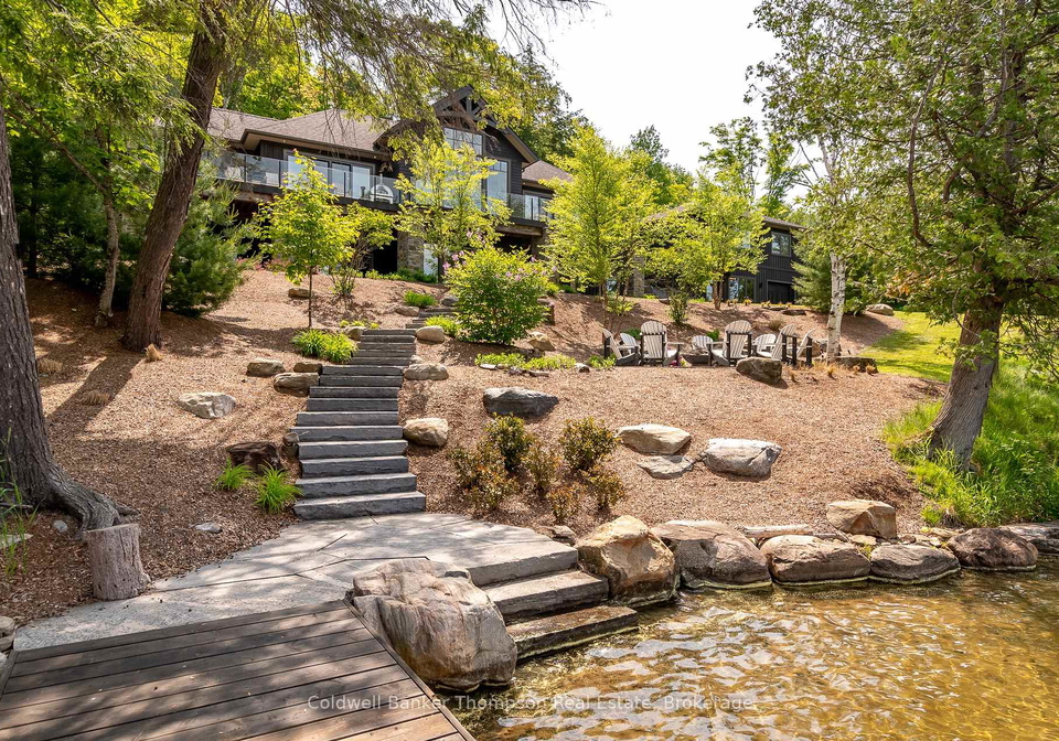 414-grassmere-resort-road-huntsville-ontario-x12186043