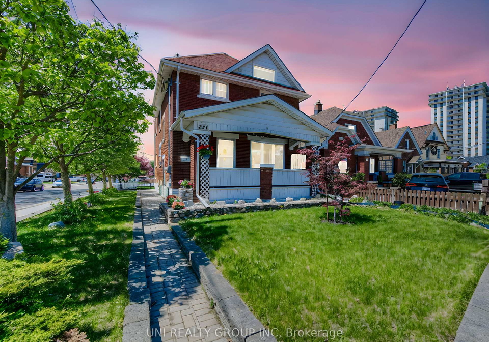251-margaret-avenue-kitchener-ontario-x12186100