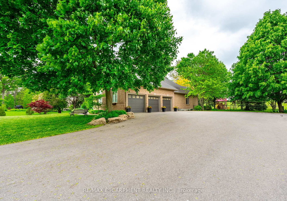 248-4th-concession-road-w-hamilton-ontario-x12186102