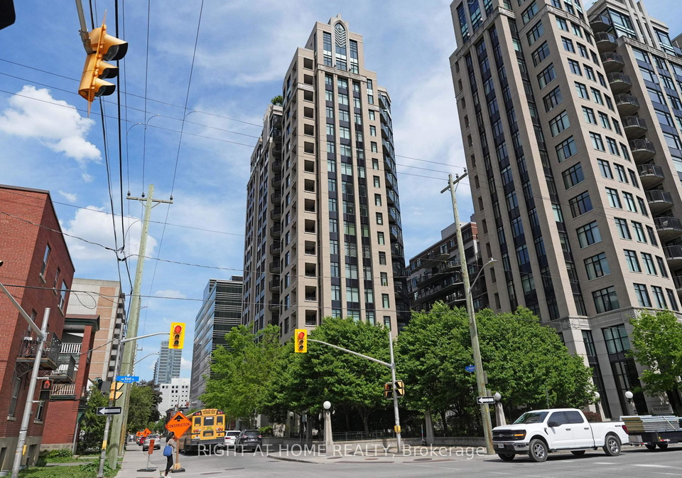 235-kent-street-ottawa-ontario-x12186186
