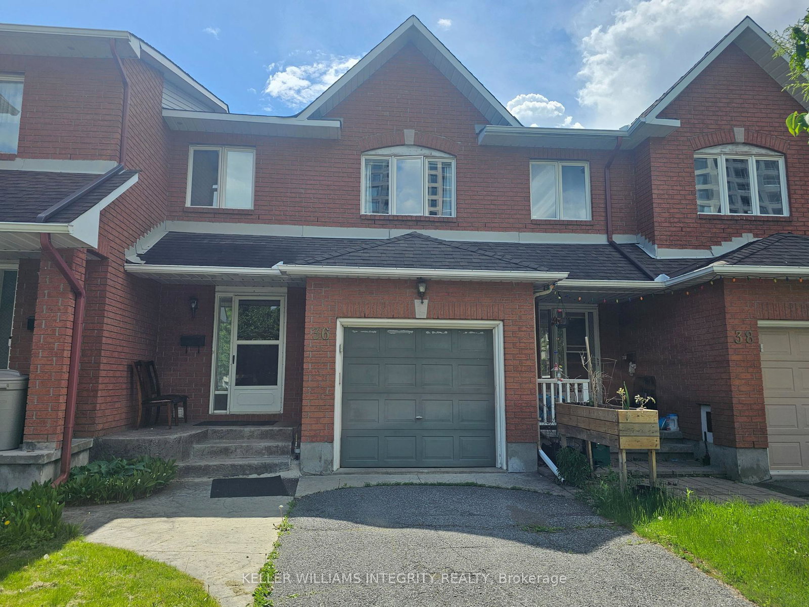 36-thornbury-crescent-ottawa-ontario-x12186258