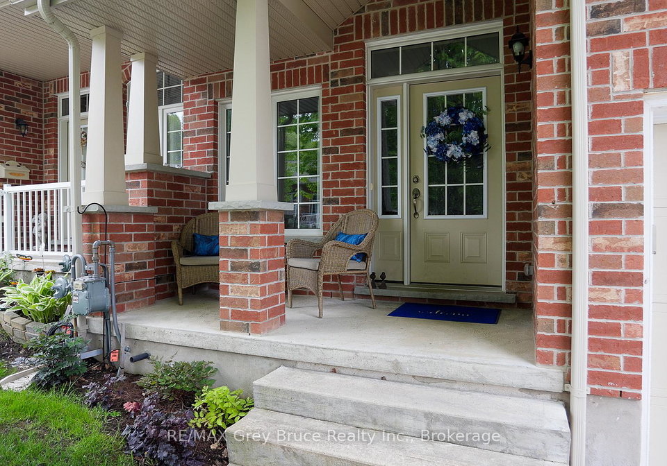 537-9th-street-a-e-owen-sound-ontario-x12186290