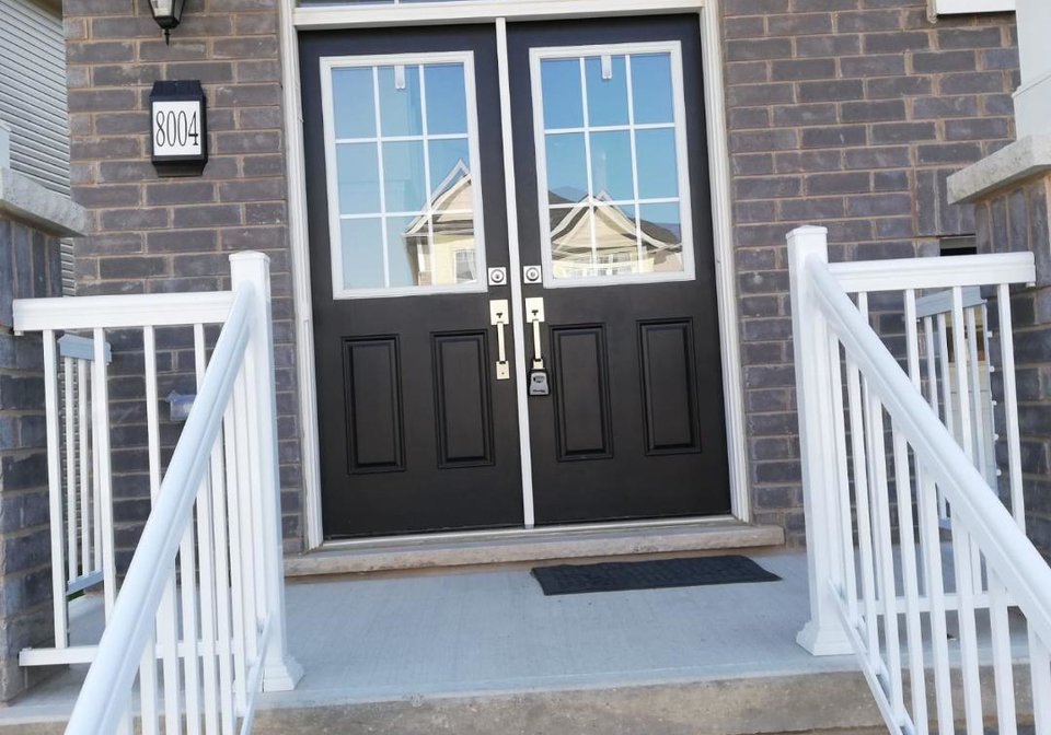 8004-odell-crescent-niagara-falls-ontario-x12186411