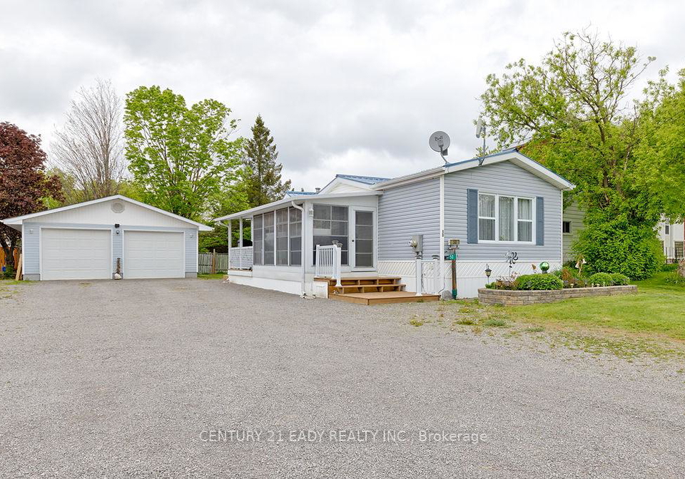 50-astrolabe-road-whitewater-region-ontario-x12186462