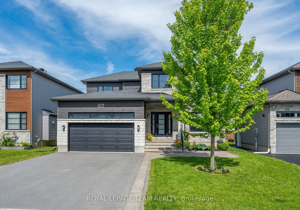 427-provence-avenue-e-russell-ontario-x12186614