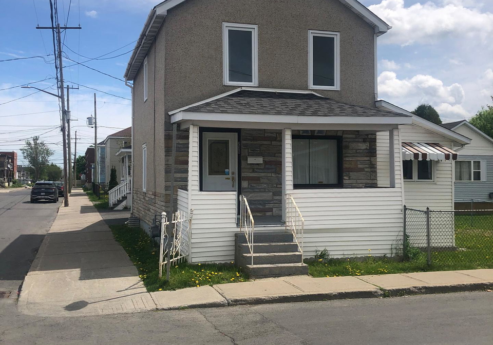 238-prince-arthur-street-s-cornwall-ontario-x12186849