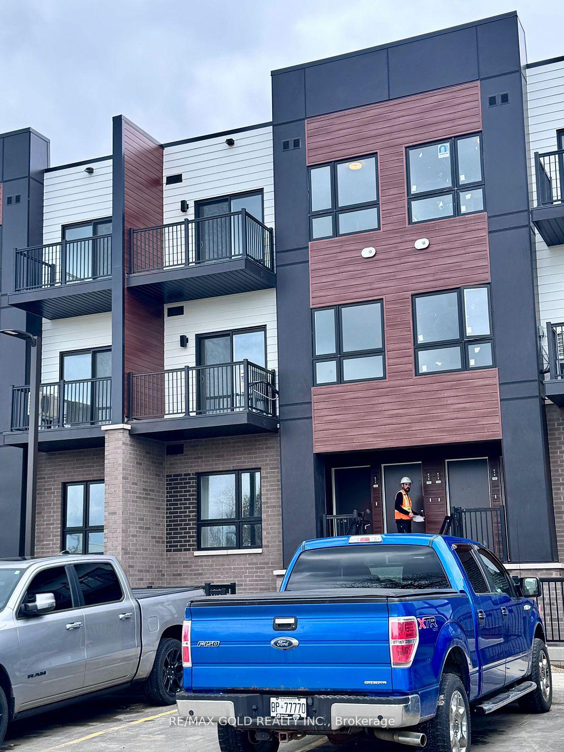 40-palace-street-kitchener-ontario-x12186932