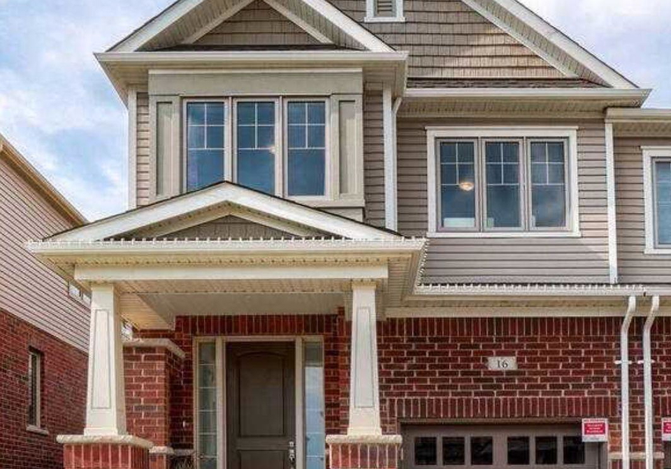 16-stonehill-avenue-kitchener-ontario-x12186996
