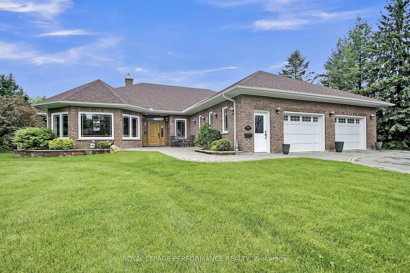 1292-ben-royal-avenue-ottawa-ontario-x12187094