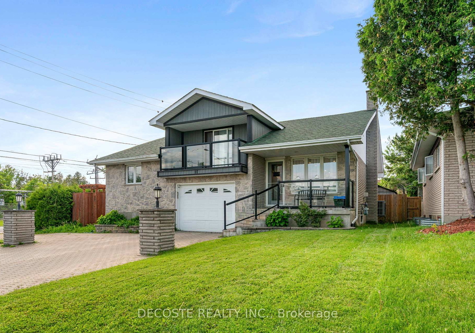 97-clement-street-north-glengarry-ontario-x12187121