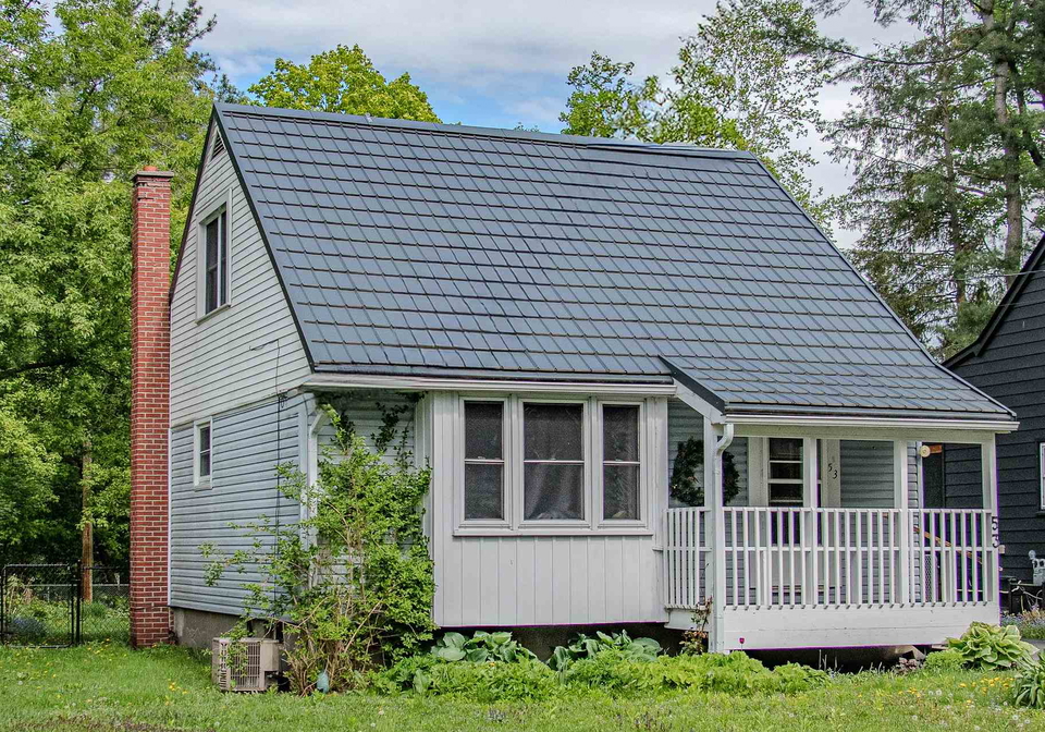 53-aubrey-street-bracebridge-ontario-x12187346