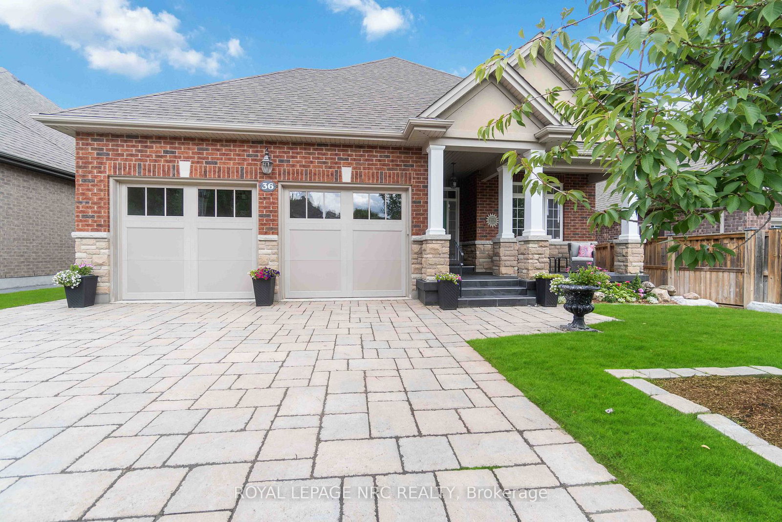 36-hickory-avenue-niagara-on-the-lake-ontario-x12187377