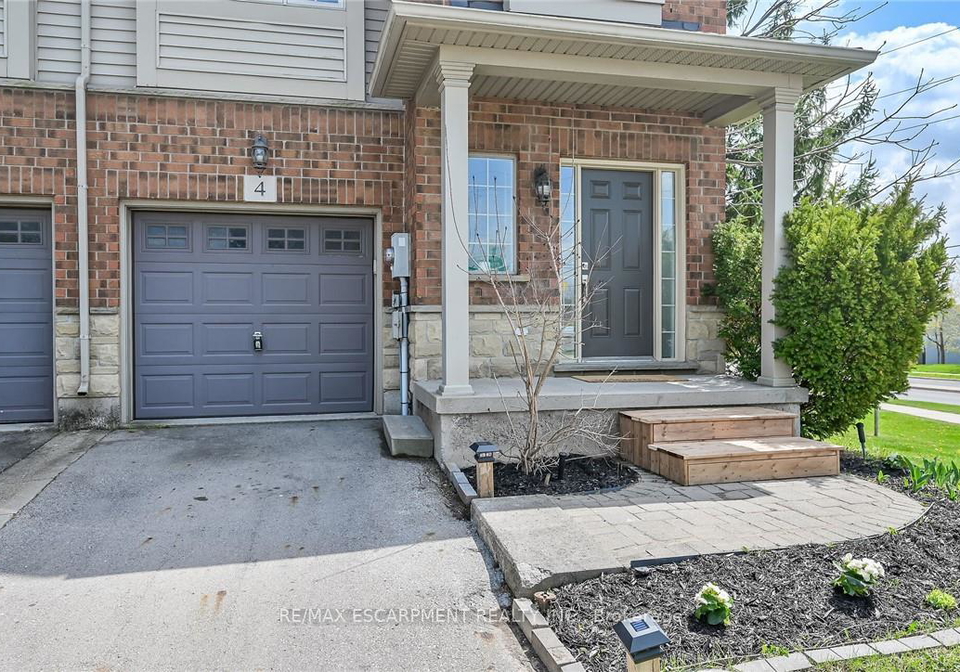 4-myers-lane-hamilton-ontario-x12187408
