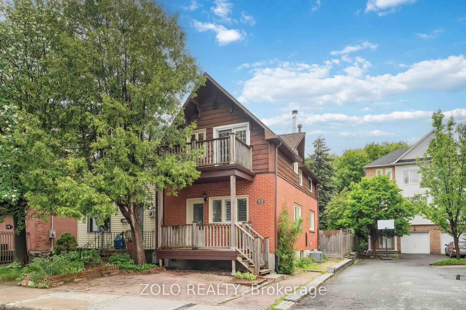 12-willow-street-ottawa-ontario-x12187934