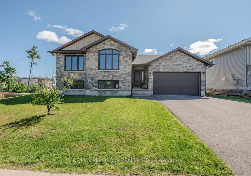 1011-butler-boulevard-petawawa-ontario-x12188187
