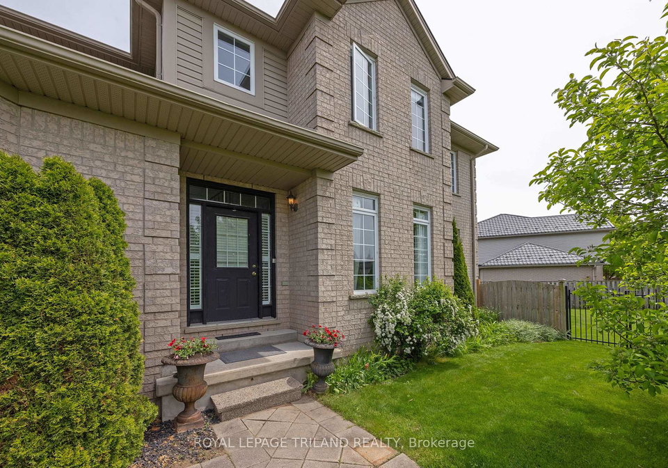 588-north-leaksdale-circle-london-south-ontario-x12188243