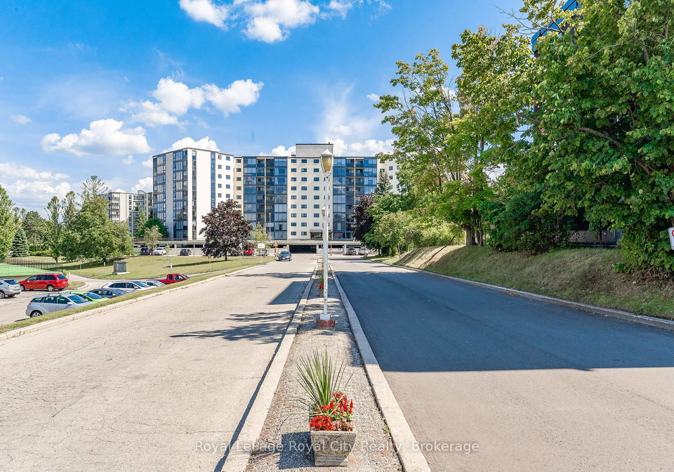 19-woodlawn-road-e-guelph-ontario-x12188245