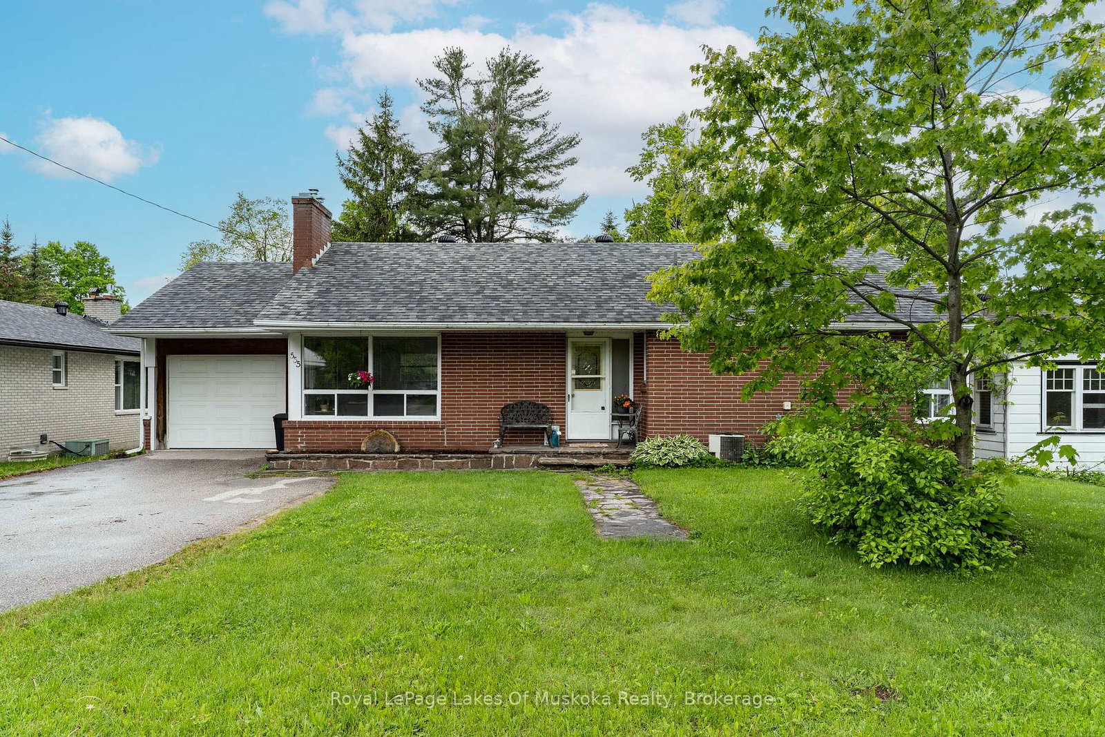 555-sarah-street-n-gravenhurst-ontario-x12188398