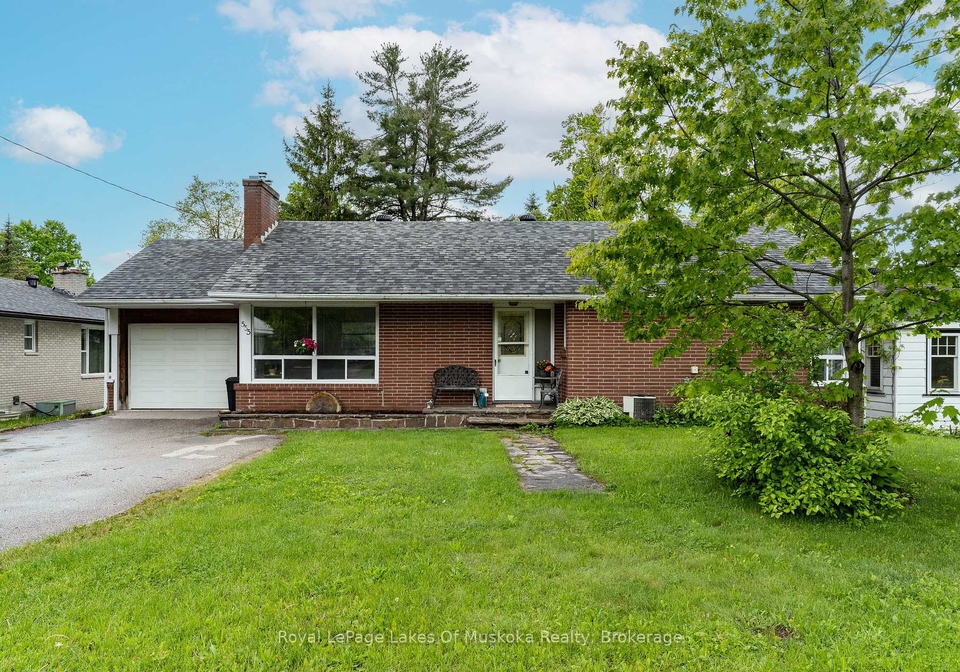 555-sarah-street-n-gravenhurst-ontario-x12188398