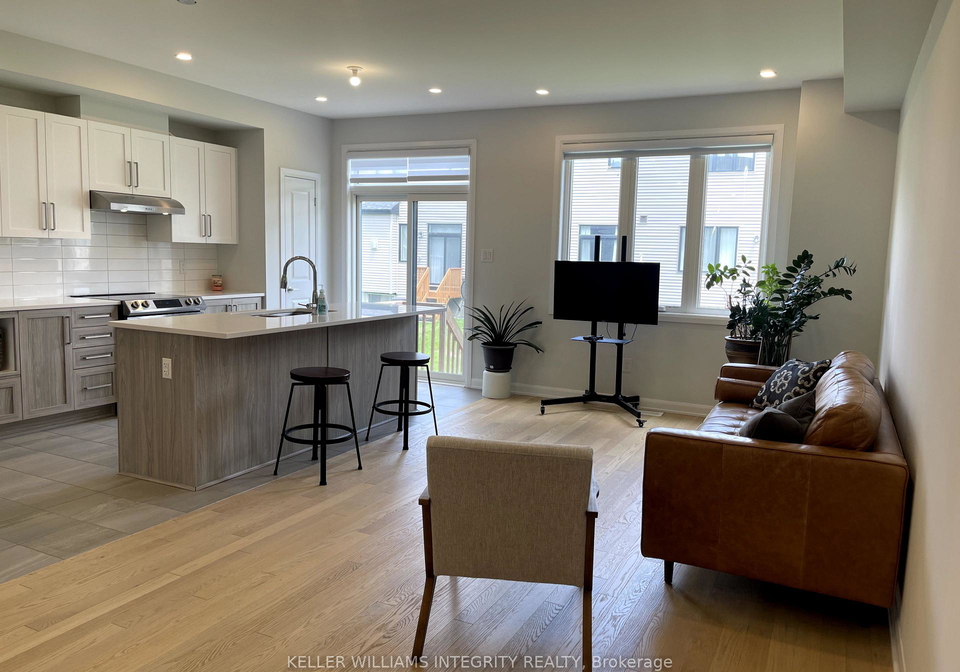 597-lilith-street-ottawa-ontario-x12188504