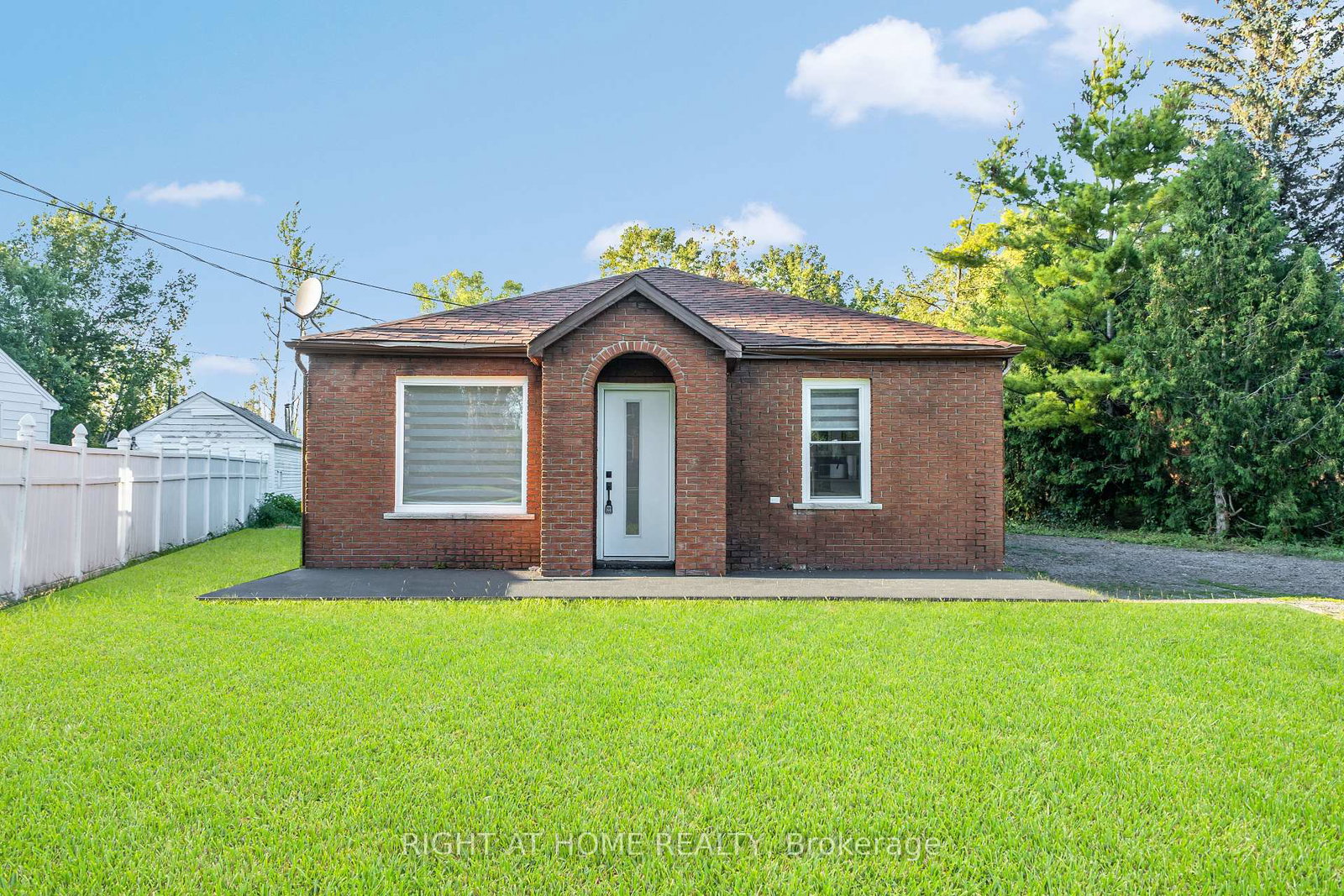 364-bridge-street-w-belleville-ontario-x12188510