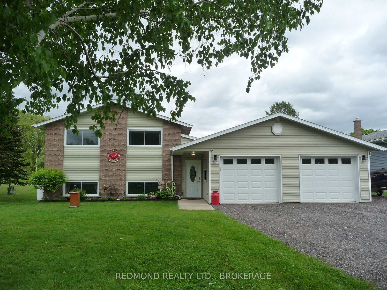 46-willowbank-road-w-front-of-leeds-seeleys-bay-ontario-x12188600