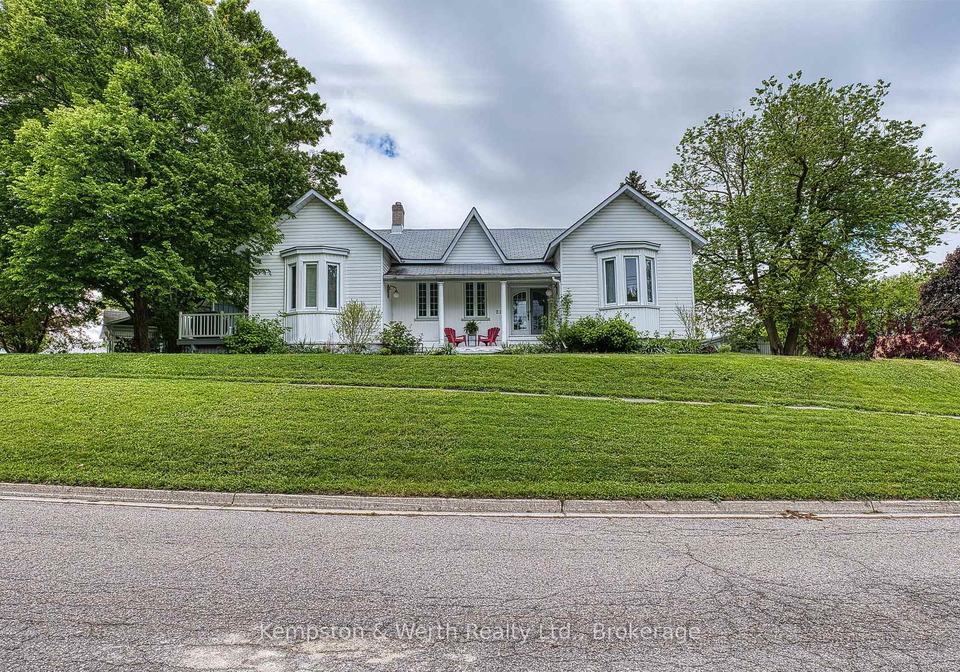 225-queen-street-n-minto-ontario-x12188648
