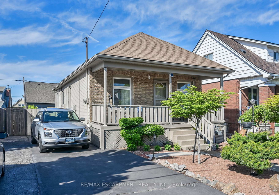 49-craigmiller-avenue-hamilton-ontario-x12188797