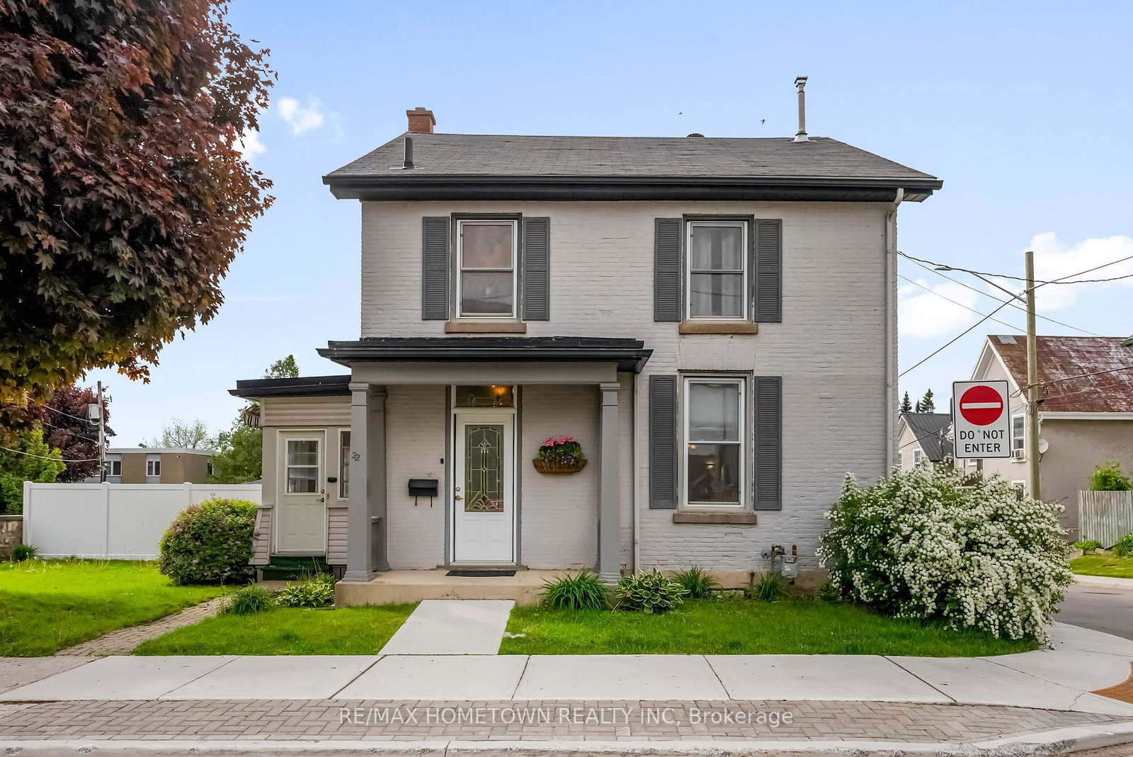 22-james-street-e-brockville-ontario-x12188898