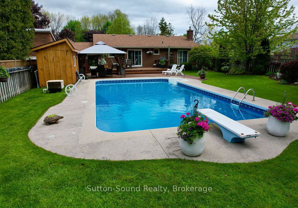 635-26th-street-w-owen-sound-ontario-x12188917