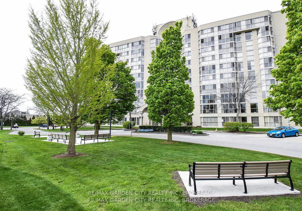 162-martindale-road-w-st-catharines-ontario-x12189136