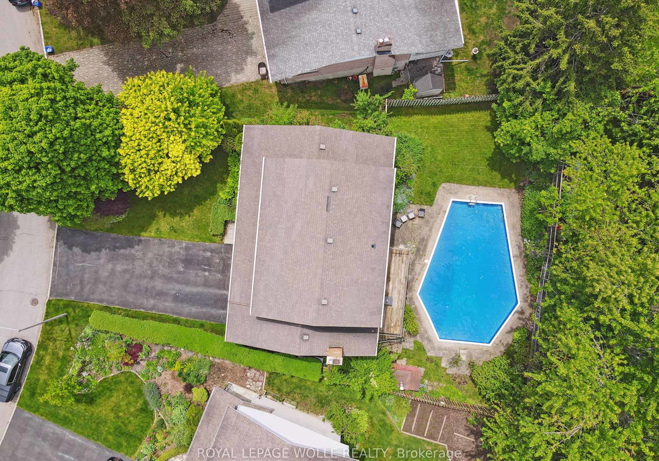 143-weston-place-waterloo-ontario-x12189144