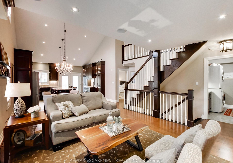 89-toulon-avenue-hamilton-ontario-x12189204