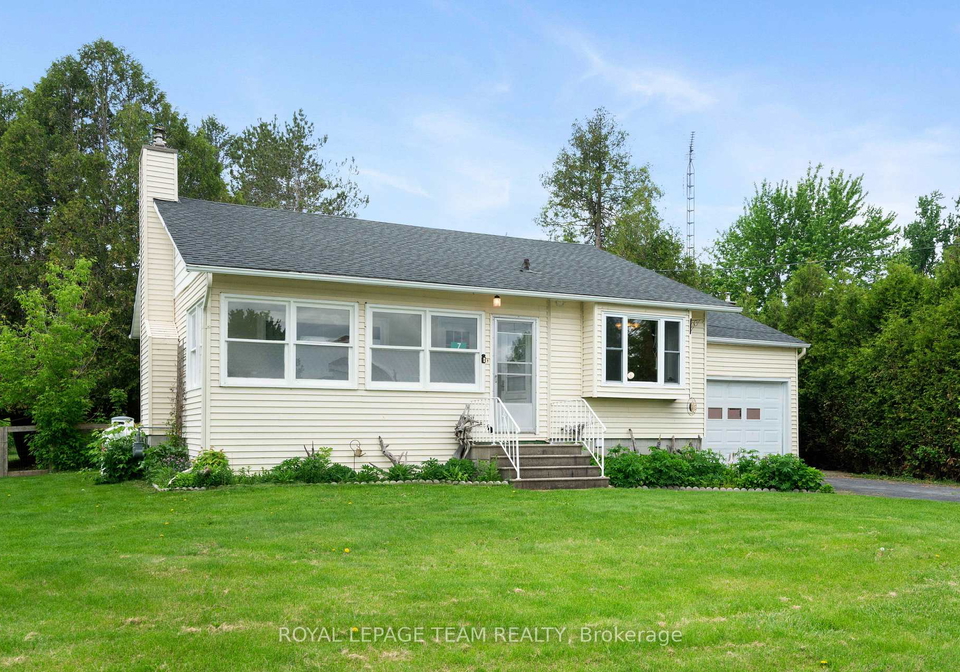 7-nelson-street-north-stormont-ontario-x12189499